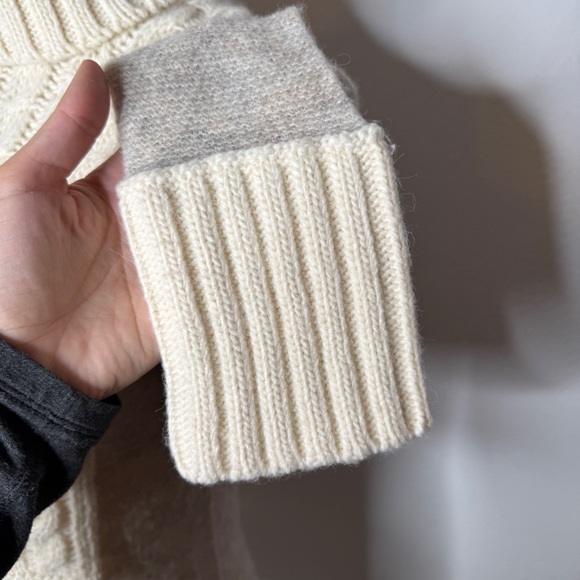 Tory Burch Gretchen Mixed Knit Turtleneck Sweater Cream Size S - Picture 3 of 8